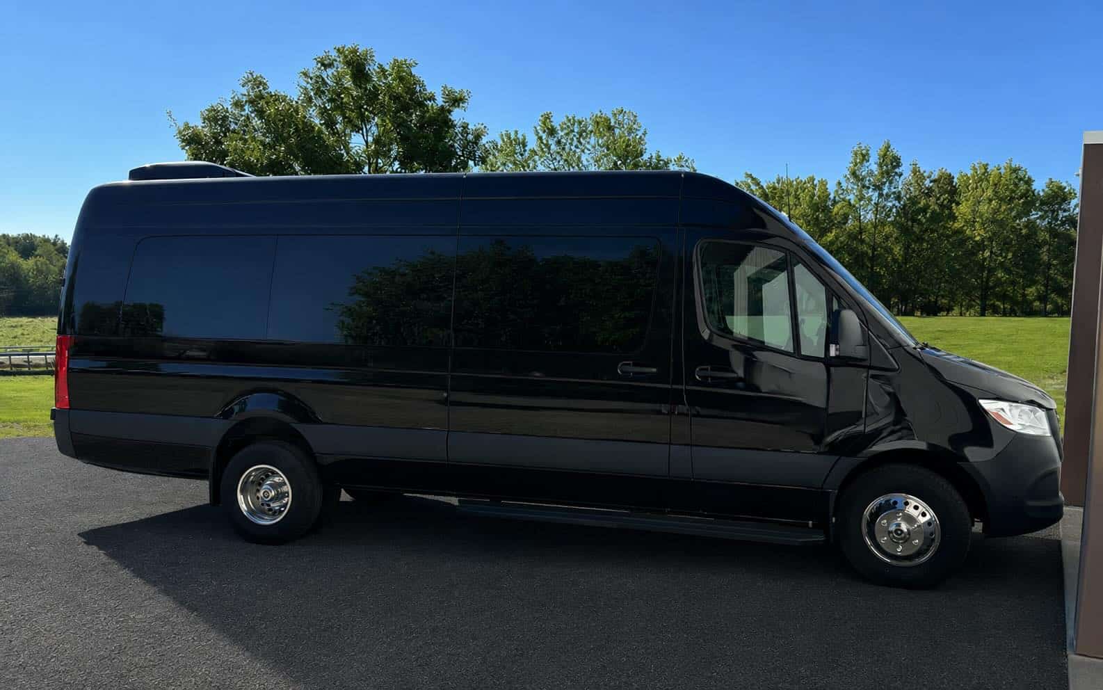 Mercedes-Sprinter-101